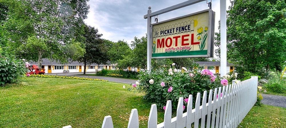 Picket Fence Motel St. Andrews By The Sea Bagian luar foto