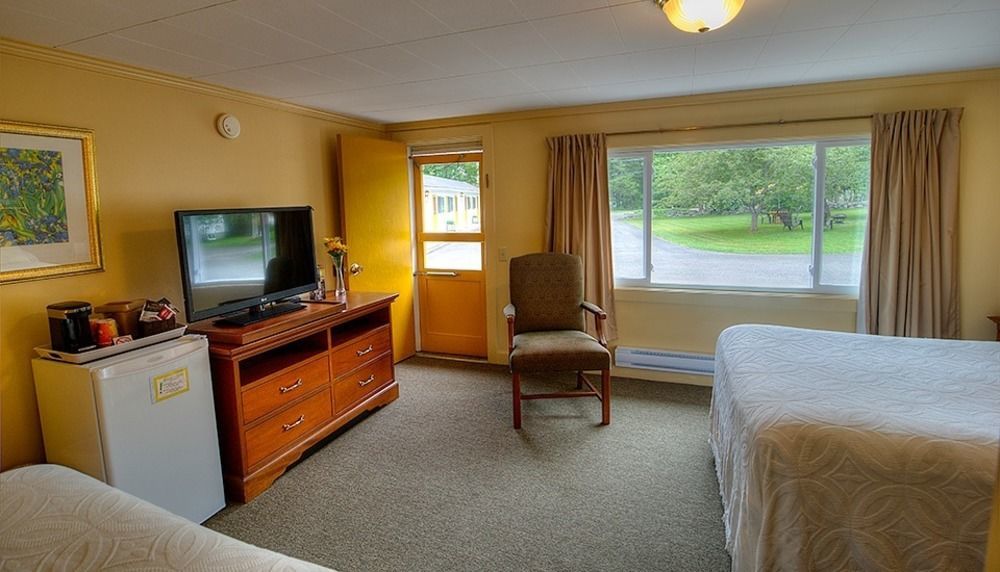 Picket Fence Motel St. Andrews By The Sea Bagian luar foto